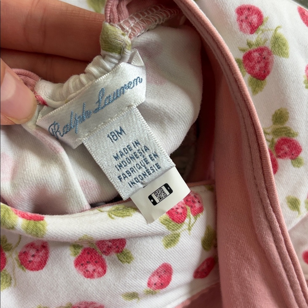 Ralph Lauren Strawberry Sleeveless Dress with matching bloomers 18M - Picture 8 of 9